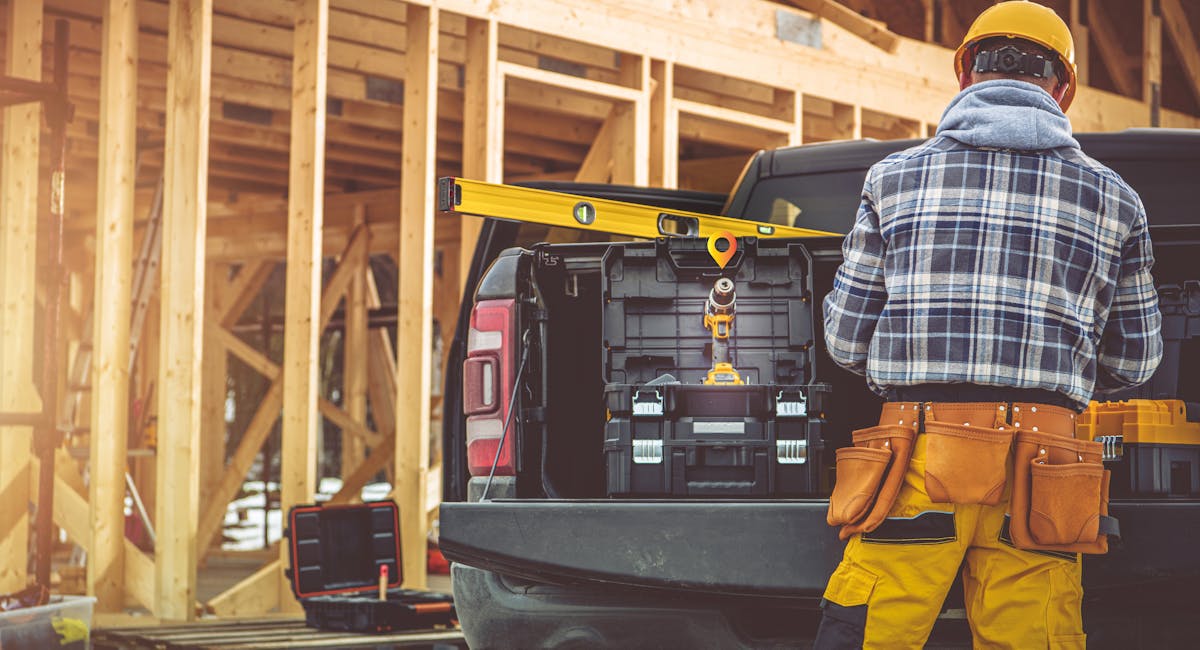 Tool tracking at construction work site